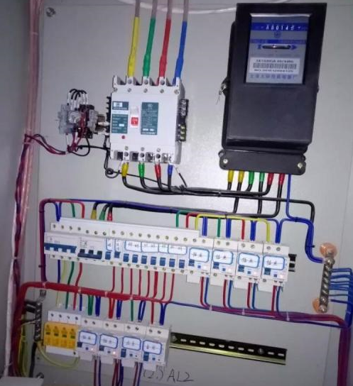 JDTFUSE 保險(xiǎn)絲在電路保護(hù)中有多重要