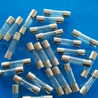 保險(xiǎn)絲規(guī)格和認(rèn)證能看出什么？