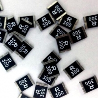 怎么選擇價(jià)格低、質(zhì)量好的保險(xiǎn)絲生產(chǎn)廠家？